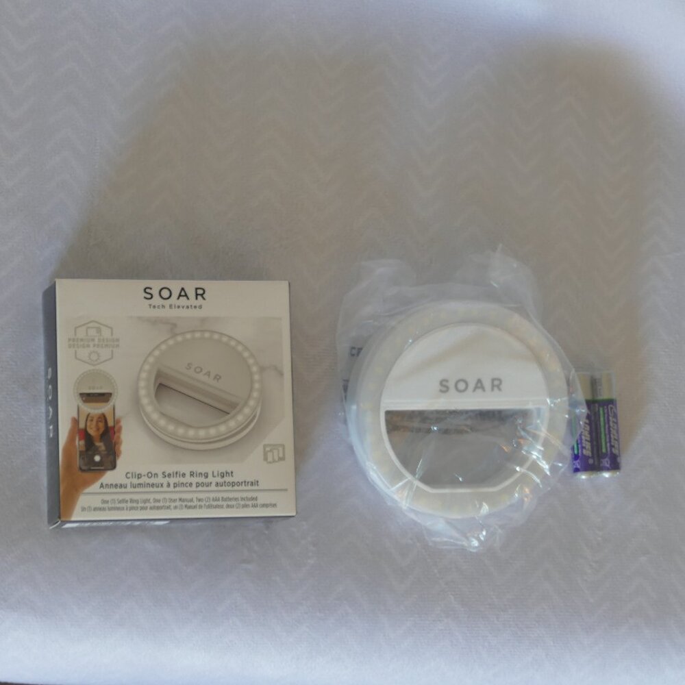 SOAR Tech Elevated Clip-On Selfie Ring Light